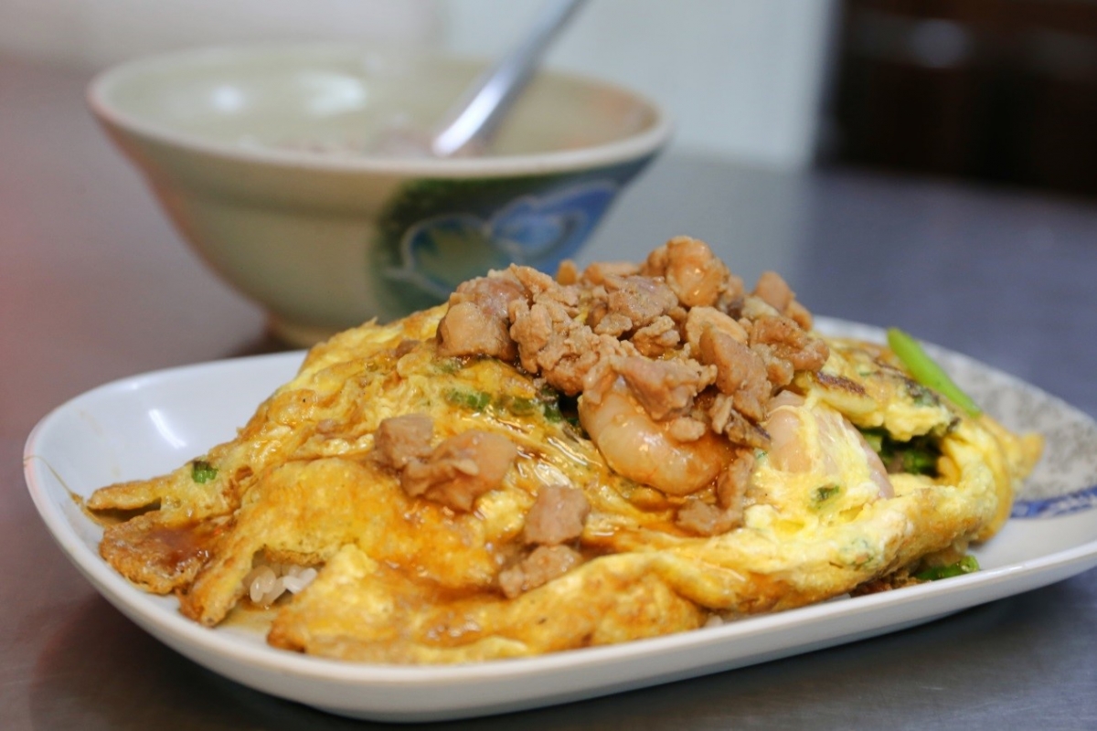 蚵仔蛋蓋飯.jpg
